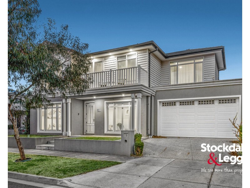 1 Pimbial Court, Hadfield VIC 3046