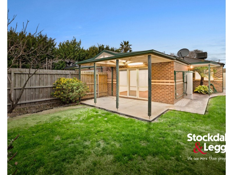 1/27 Fleetwood Drive, Greenvale VIC 3059