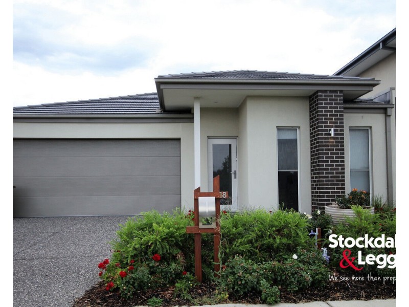 18 Bianca Crescent, Greenvale VIC 3059