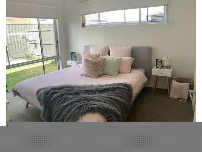 18 Bianca Crescent, Greenvale VIC 3059