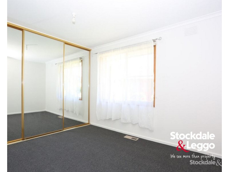 27 Pearson Crescent, Coolaroo VIC 3048