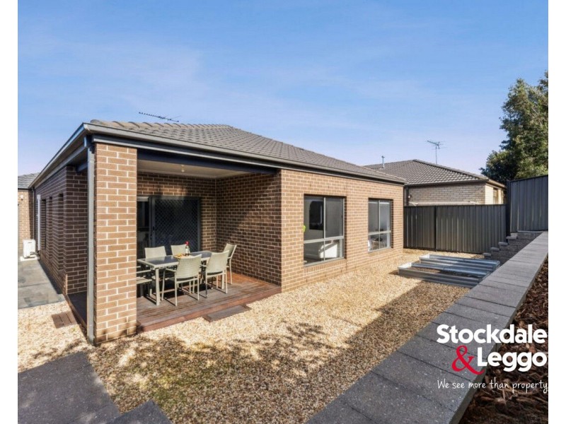 14 Balconies Way, Craigieburn VIC 3064