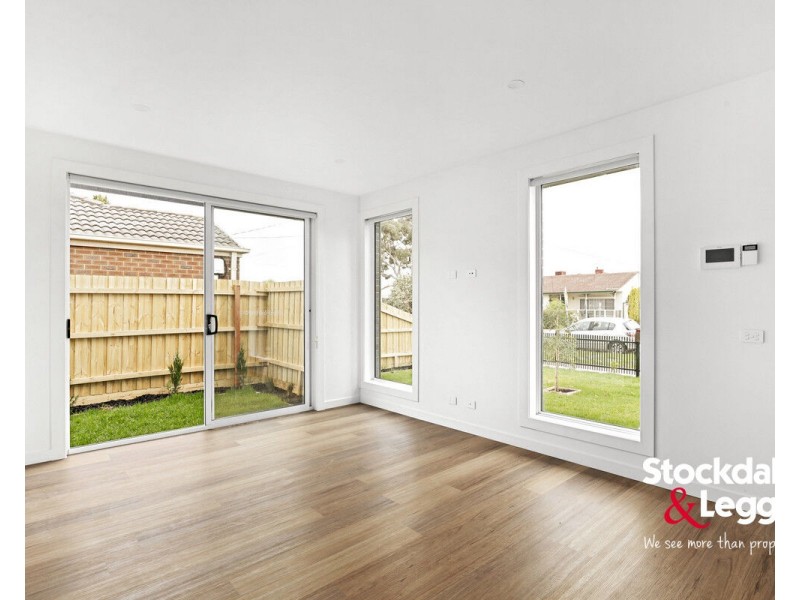 2/8 Lynch Road, Fawkner VIC 3060