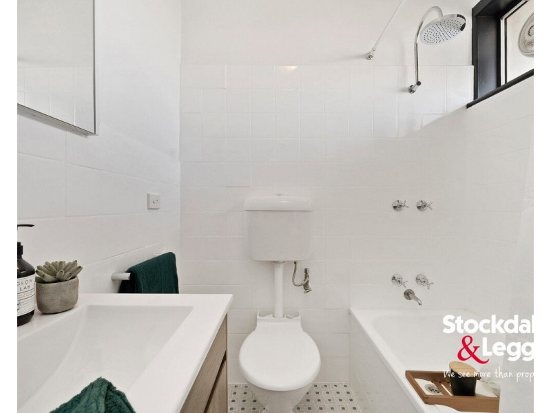 6/11 Currajong Street, Glenroy VIC 3046