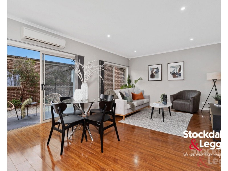 2/44 Gladstone Parade, Glenroy VIC 3046