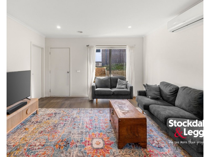 23 Erinbank Crescent, Westmeadows VIC 3049