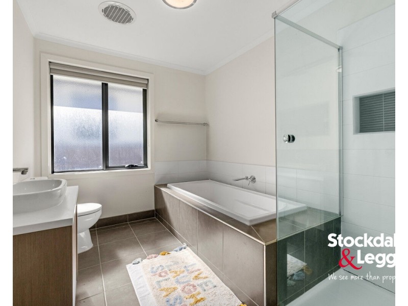 23 Erinbank Crescent, Westmeadows VIC 3049