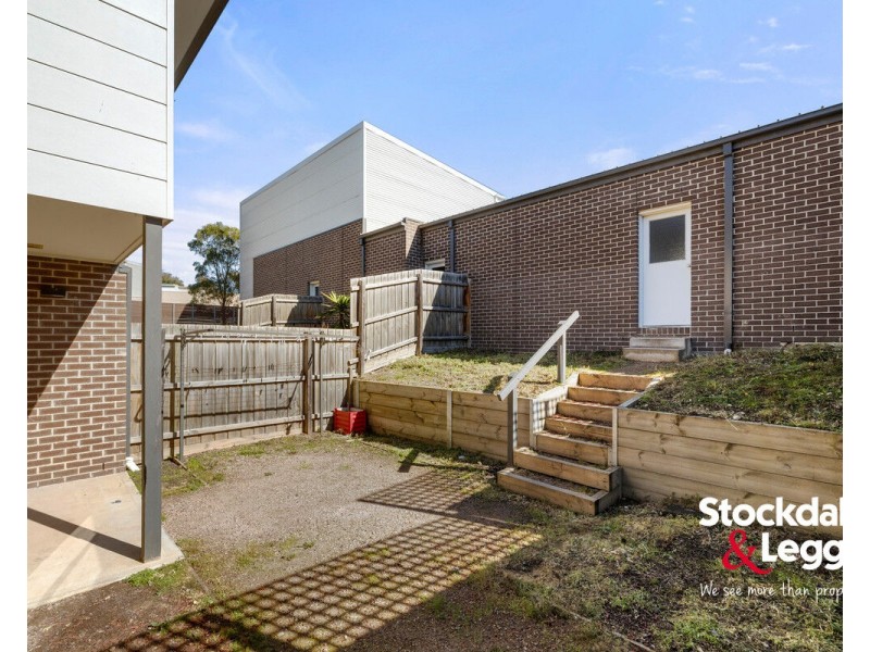 23 Erinbank Crescent, Westmeadows VIC 3049