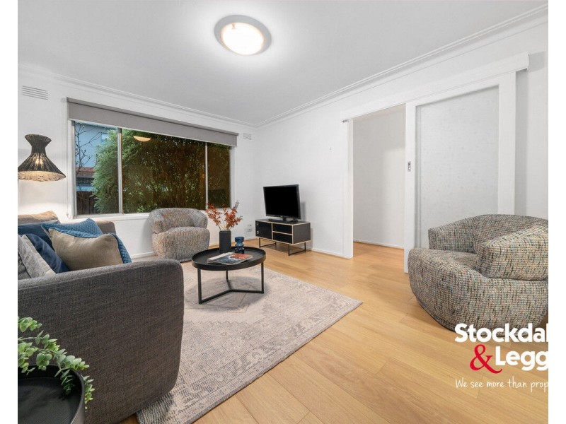 2/26 Gladstone Parade, Glenroy VIC 3046