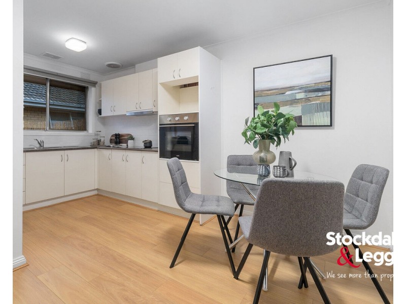 2/26 Gladstone Parade, Glenroy VIC 3046