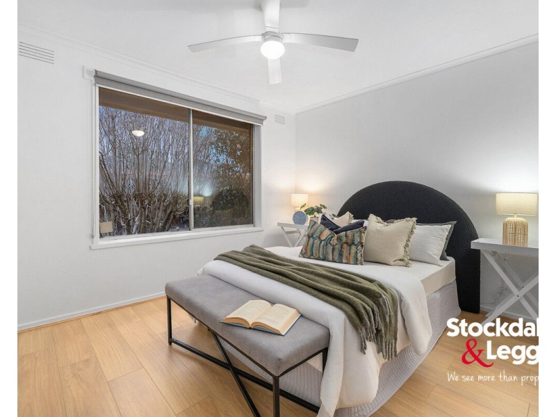 2/26 Gladstone Parade, Glenroy VIC 3046