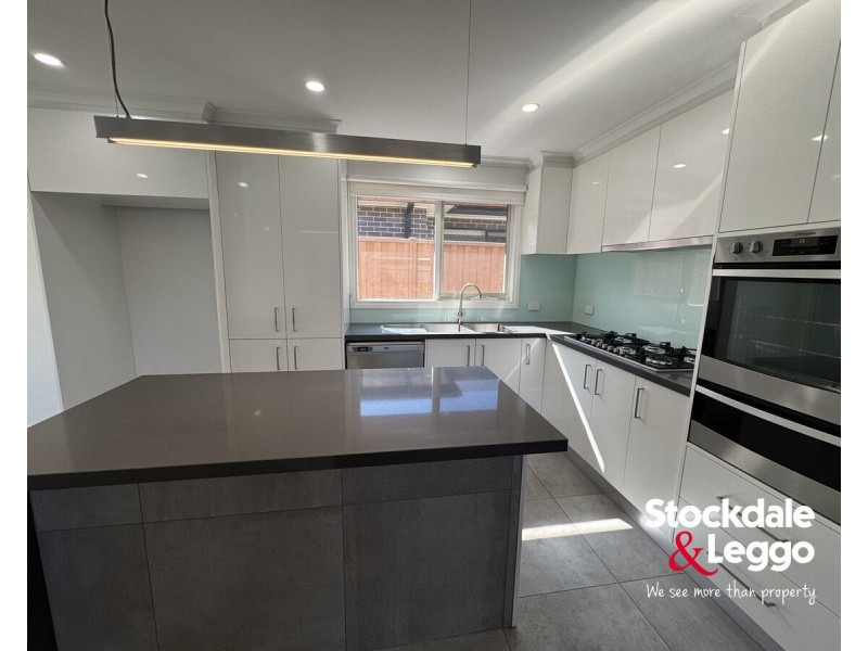 41 Woking Street, Craigieburn VIC 3064