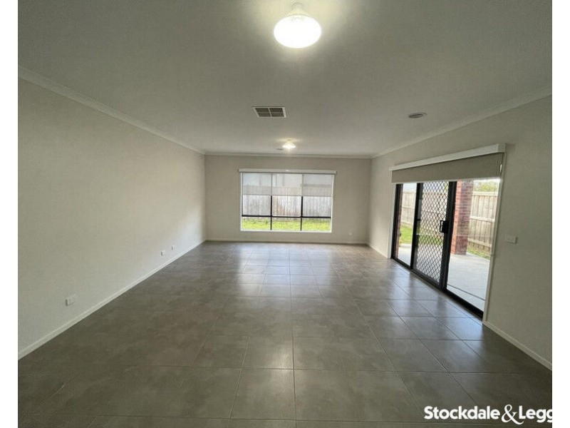 4 Honey Flower Way, Greenvale VIC 3059