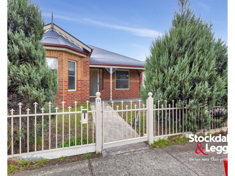 24 Beckett Way, Craigieburn VIC 3064