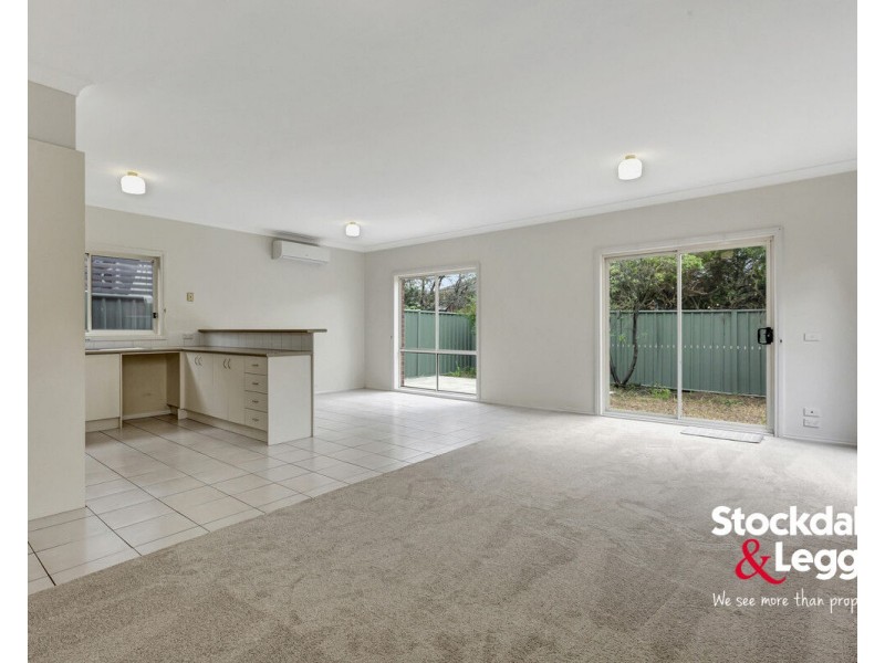 24 Beckett Way, Craigieburn VIC 3064