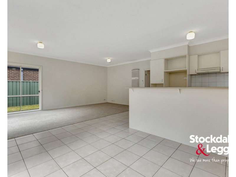 24 Beckett Way, Craigieburn VIC 3064