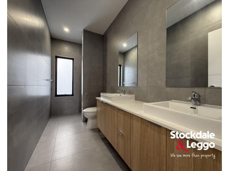 24 Westdahl Street, Truganina VIC 3029