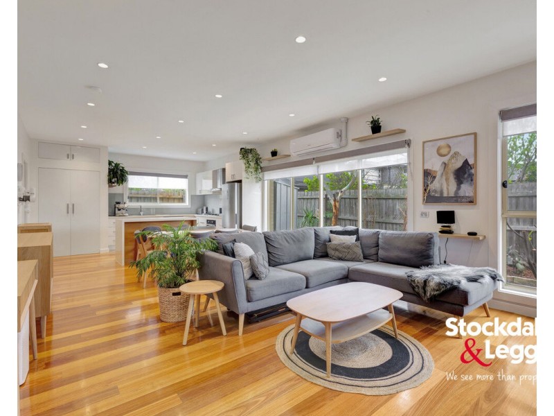 2/94 Paget Avenue, Glenroy VIC 3046
