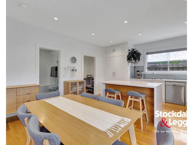 2/94 Paget Avenue, Glenroy VIC 3046