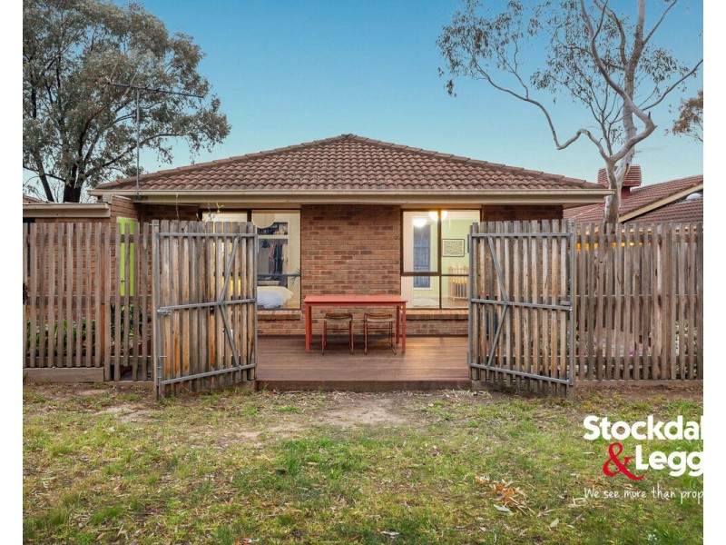 10/55-57 Broadford Crescent, Macleod VIC 3085