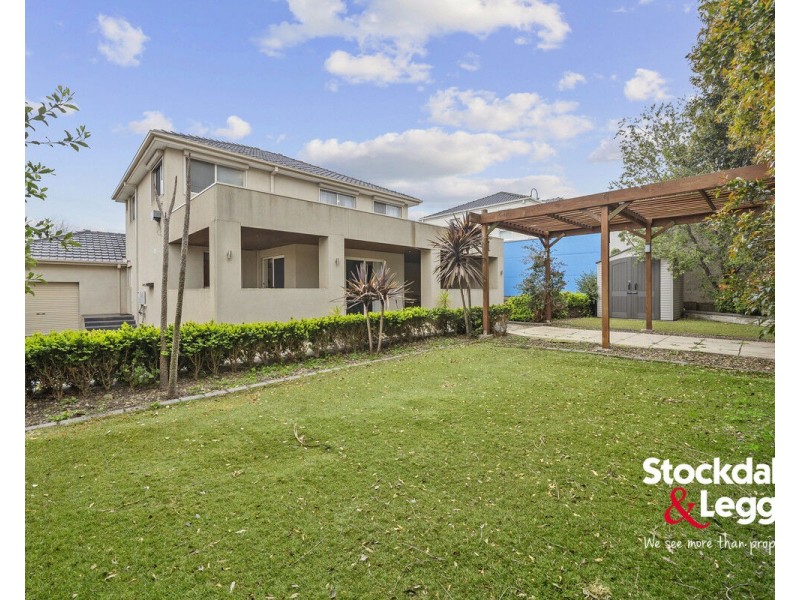 40 Fraserburgh Crescent, Greenvale VIC 3059