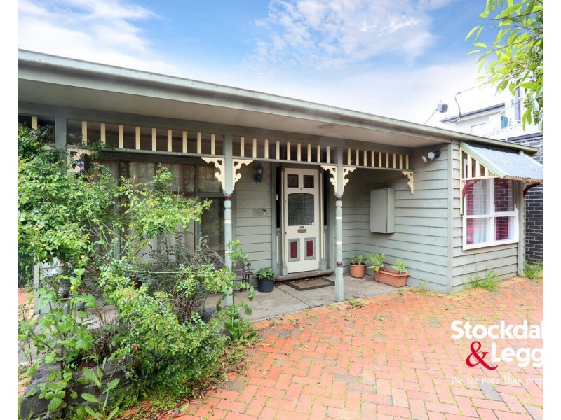 2 Warwick Road, Pascoe Vale VIC 3044