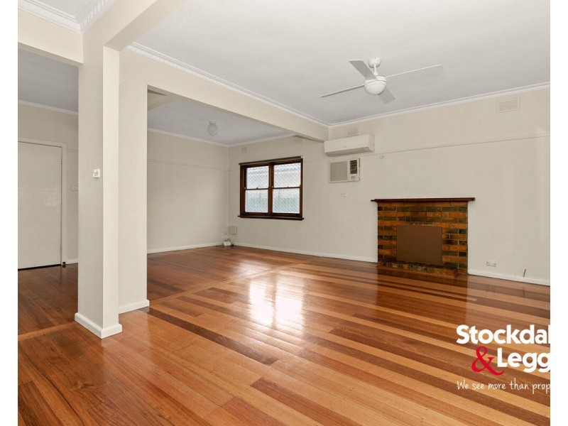 65 Farview Street, Glenroy VIC 3046