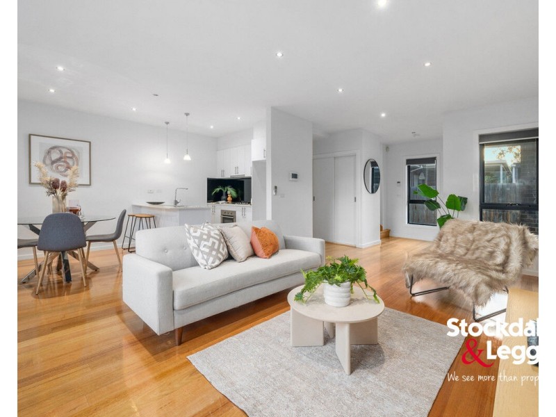 2/21 Melbourne Avenue, Glenroy VIC 3046