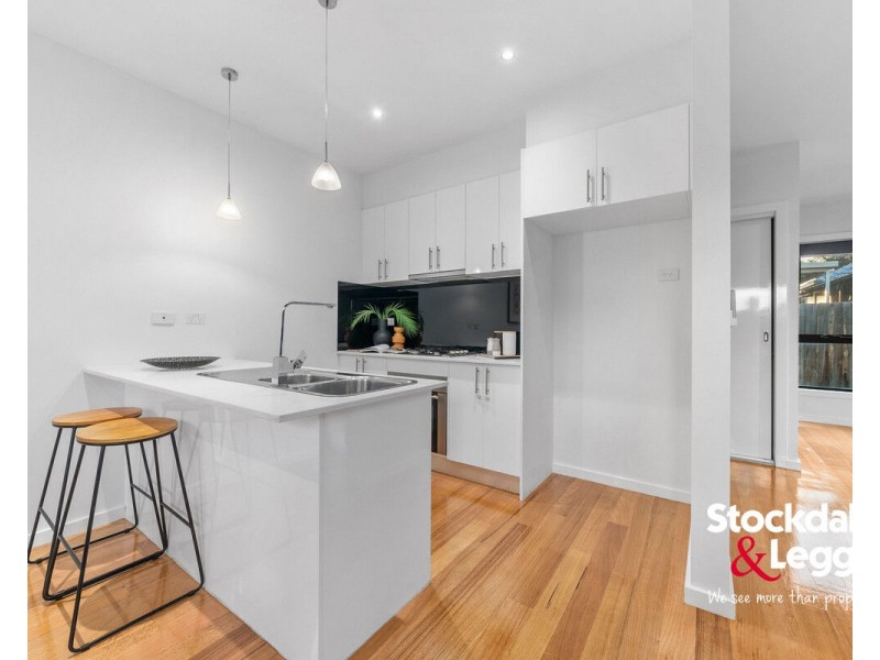 2/21 Melbourne Avenue, Glenroy VIC 3046