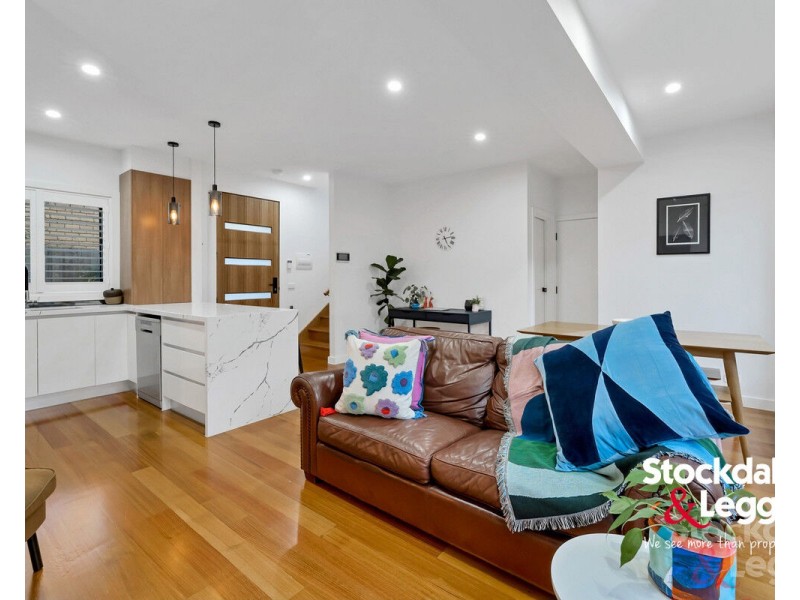 2/20A Apsley Street, Glenroy VIC 3046