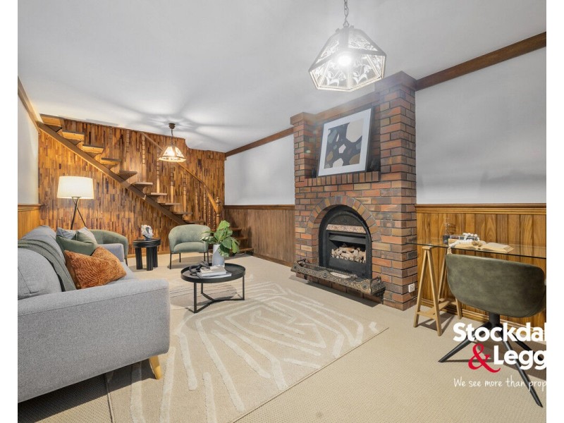 16 Centreway, Glenroy VIC 3046