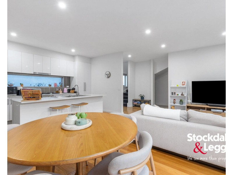 2/41 Anselm Grove, Glenroy VIC 3046
