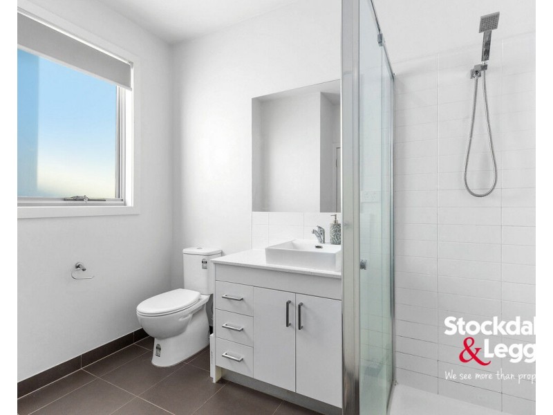 2/41 Anselm Grove, Glenroy VIC 3046