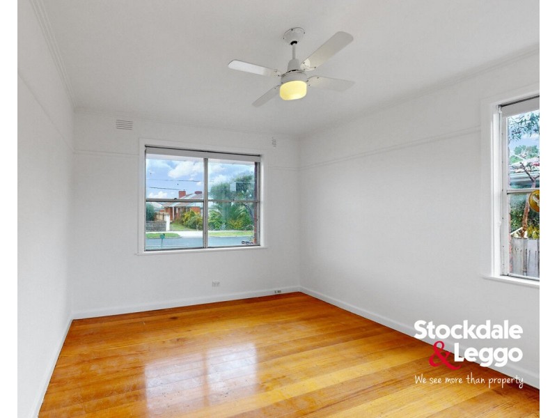 11 Lesleigh Street, Fawkner VIC 3060