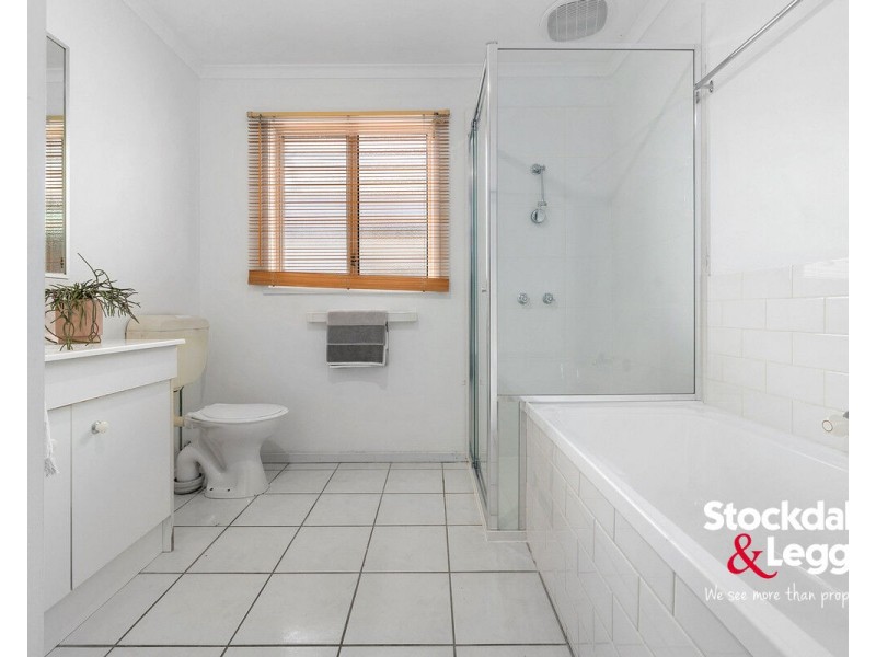 4 Bond Street, Hadfield VIC 3046