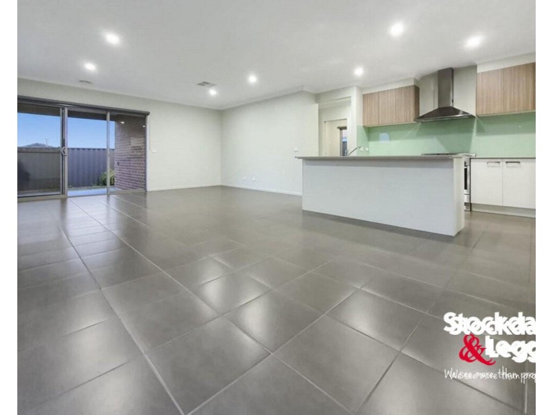 24 Inspiration Way, Greenvale VIC 3059