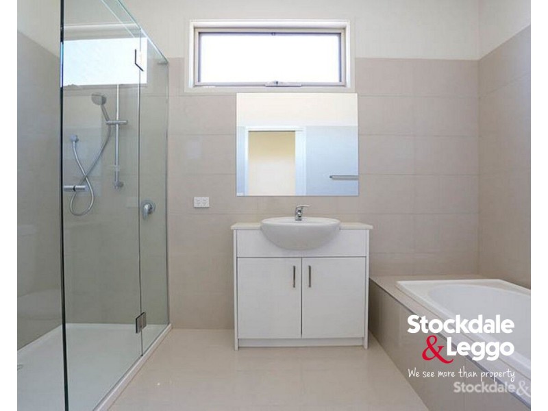 1/19 Geum Street, Hadfield VIC 3046