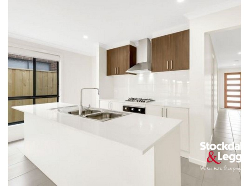 37 Candy Road, Greenvale VIC 3059