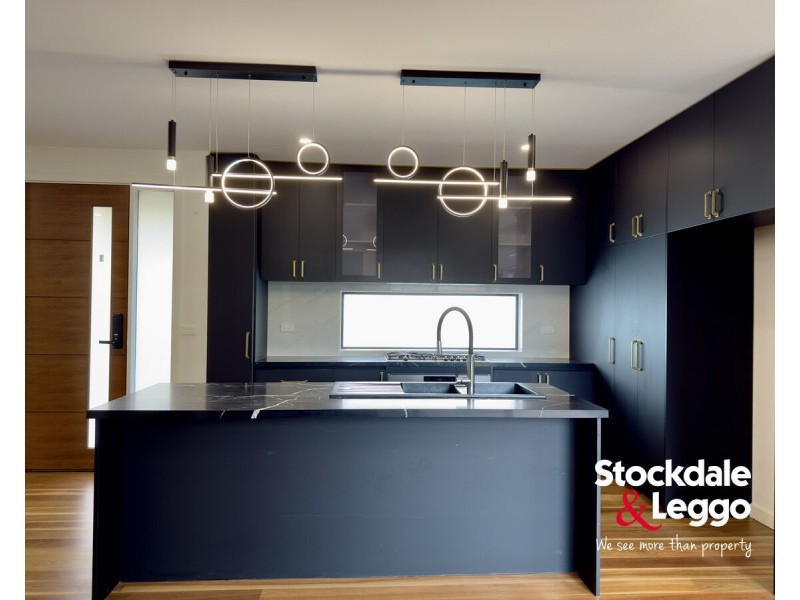 1/12 Hubert Avenue, Glenroy VIC 3046