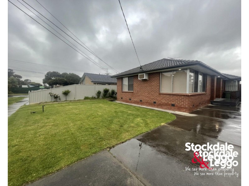 3 Christopher Crescent, Tullamarine VIC 3043