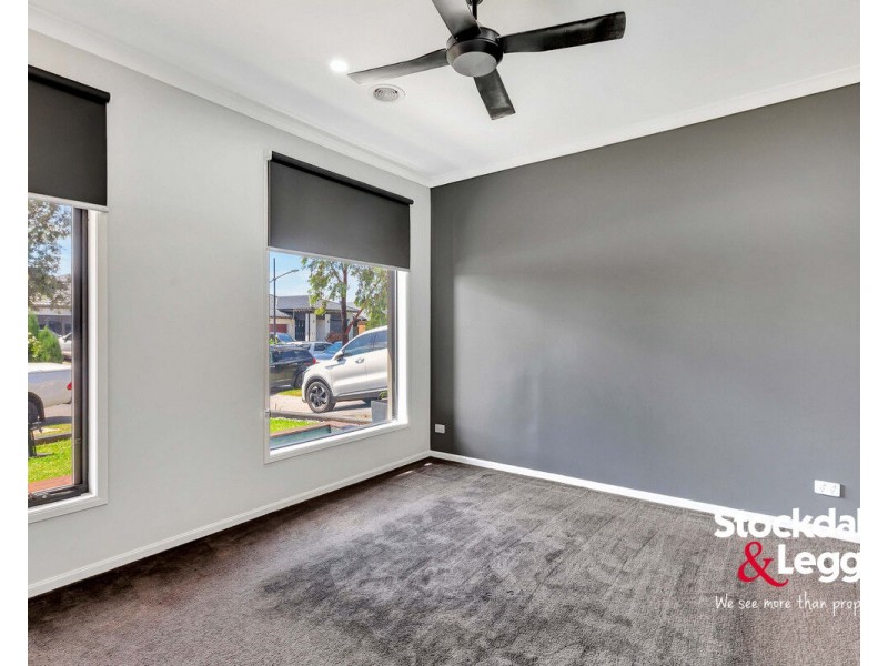 22 Greaves Crescent, Kalkallo VIC 3064