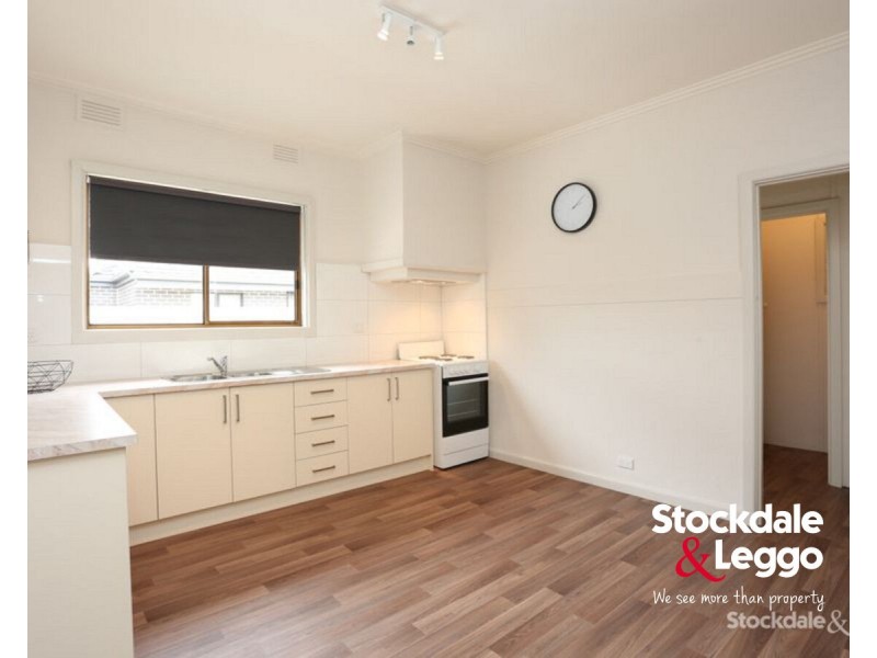 51 Winifred Street, Oak Park VIC 3046