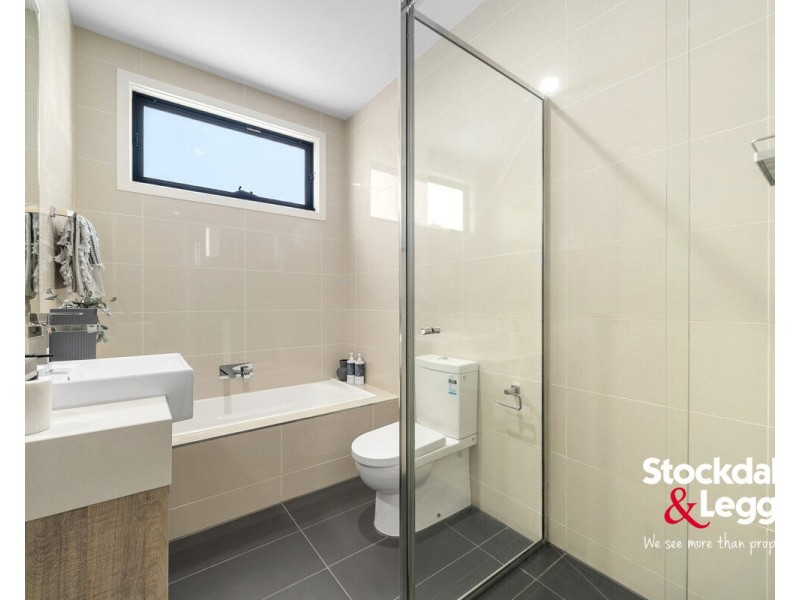 25 Lewis Street, Glenroy VIC 3046