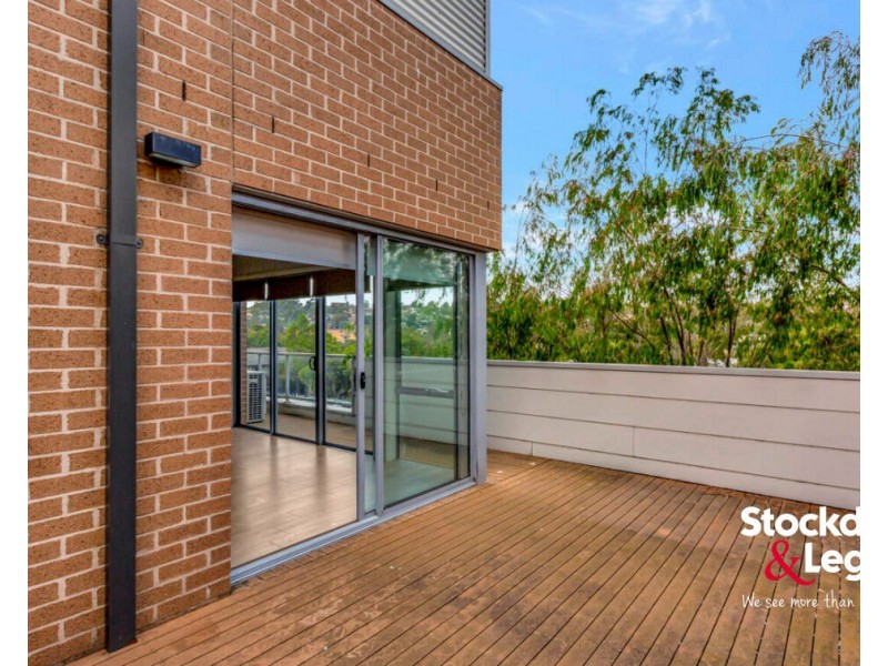 16 Valley Park Boulevard, Westmeadows VIC 3049