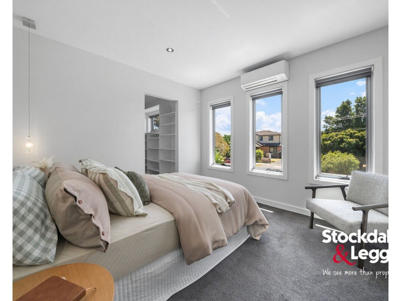 2/35 Gladstone Parade, Glenroy VIC 3046