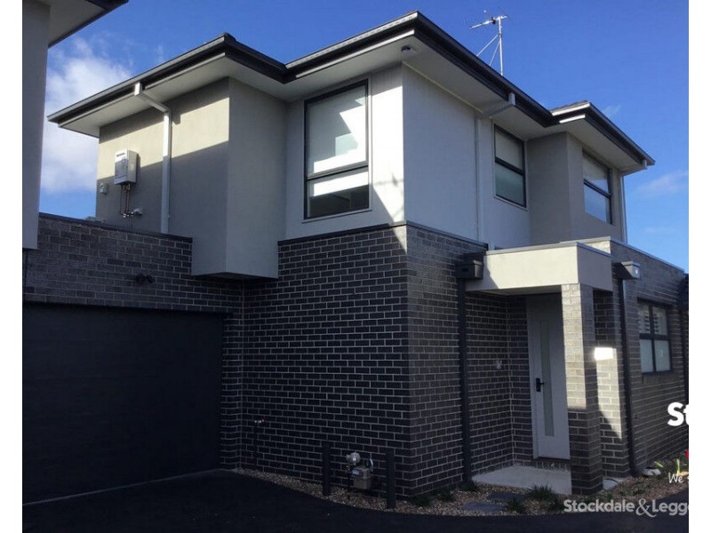 2/117 Marshall Road, Airport West VIC 3042