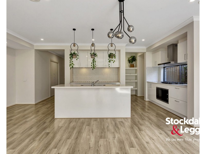 23 Glenwood Avenue, Wollert VIC 3750