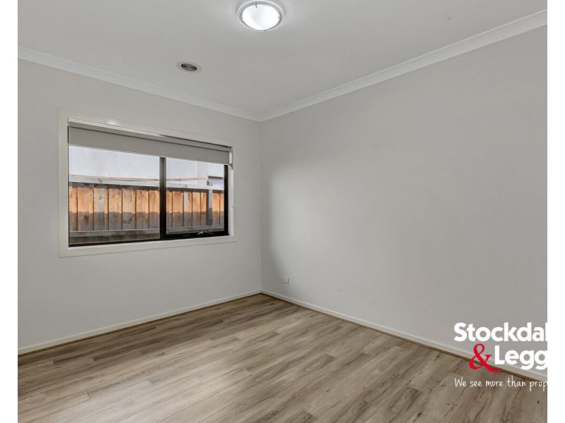 23 Glenwood Avenue, Wollert VIC 3750