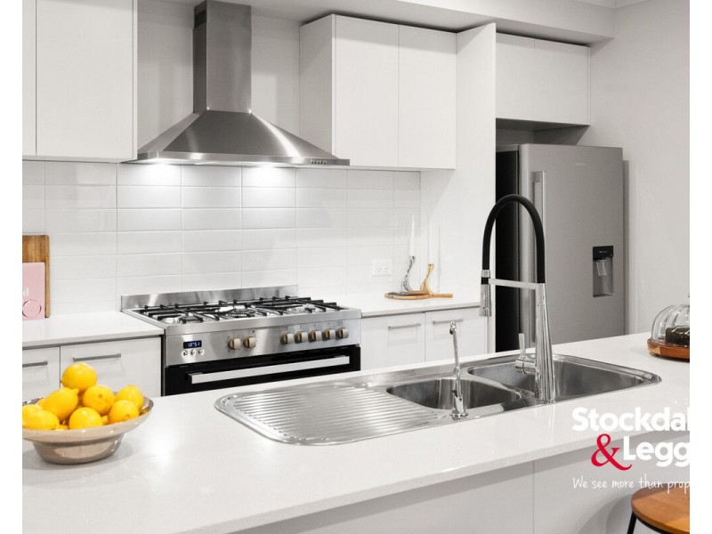 34 Riverglen Drive, Craigieburn VIC 3064