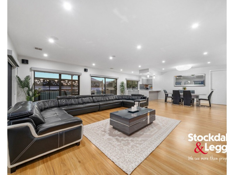 61 Station Road, Oak Park VIC 3046